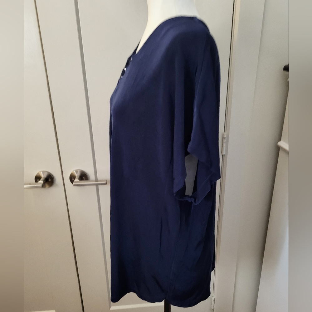 Tanjay Plus Size Top - Picture 5 of 10
